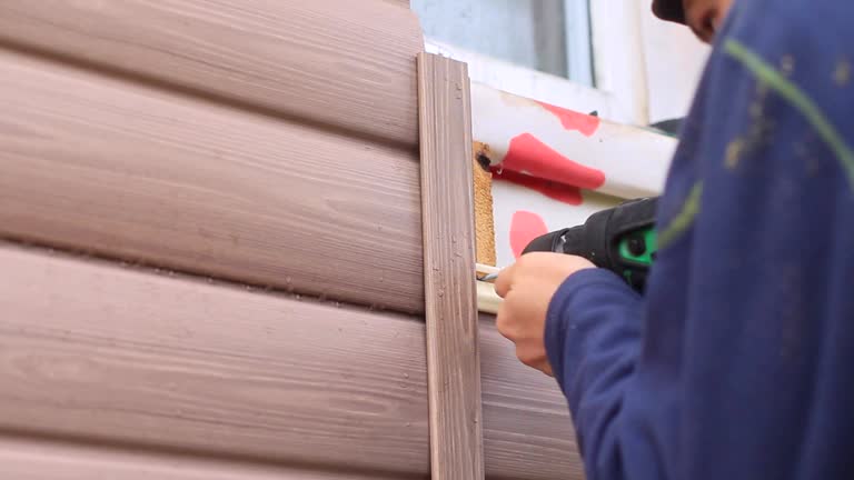 Siding for Multi-Family Homes in Pasatiempo, CA